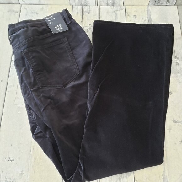 NWT - High Rise Stretch Black Velvet '70s Flare Pants - Size 18/34R - Picture 1 of 10